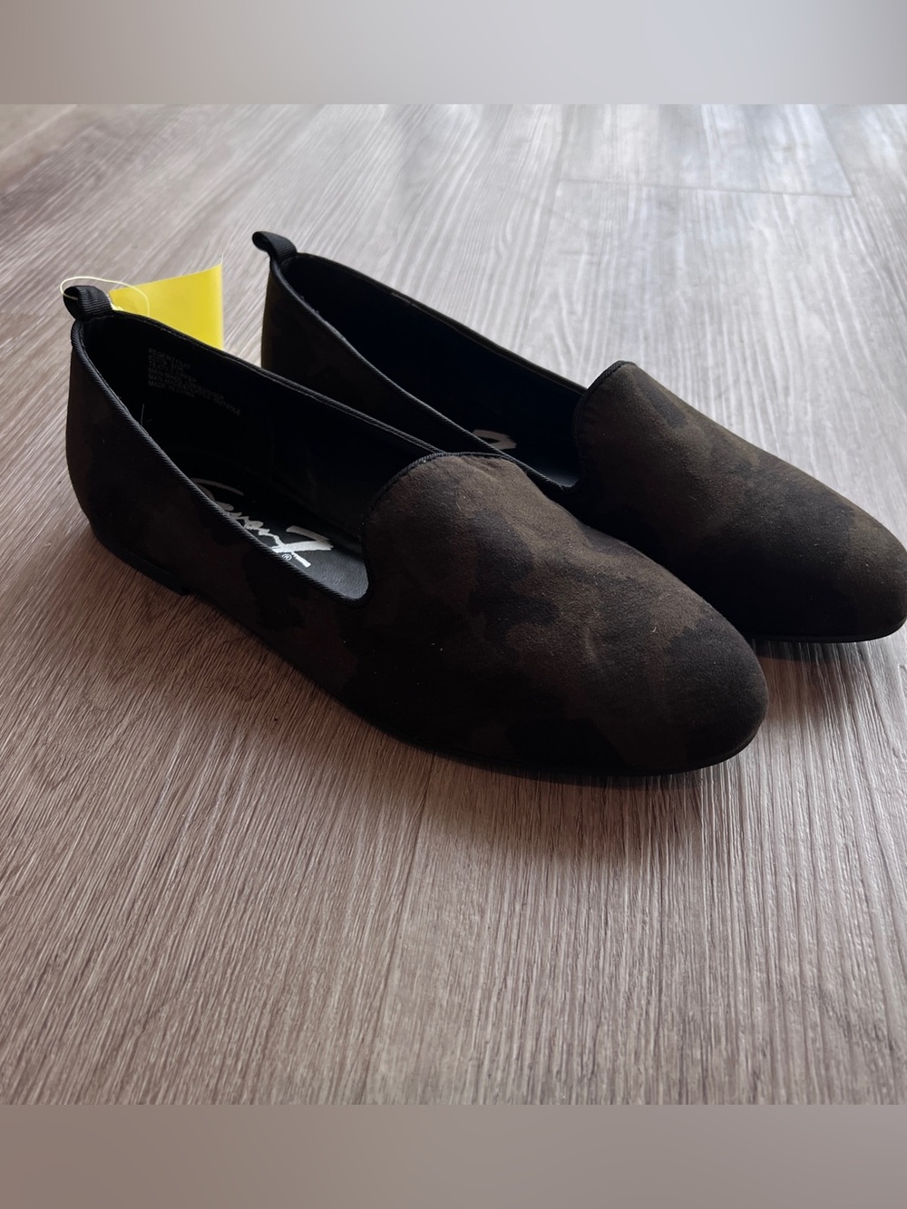 Seven7 Camo Slip On Loafers Size 6 Olive Black Camouflage Flats Comfort New